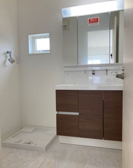 Kolet浜野の洗面所|オンライン対能応可！