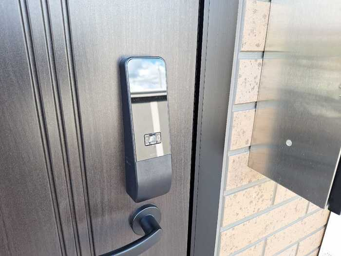 エバーグリーンの玄関