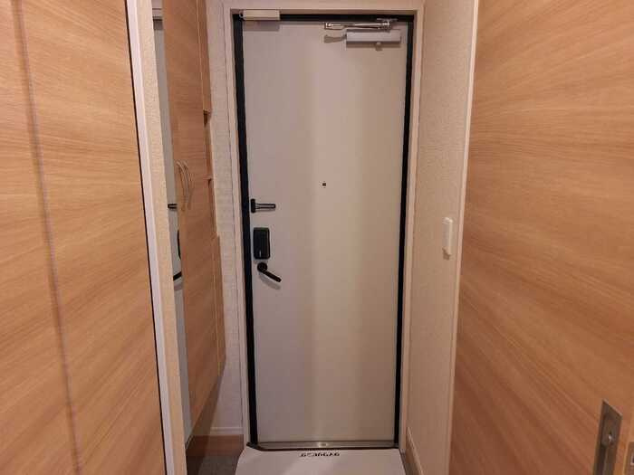 エバーグリーンの玄関