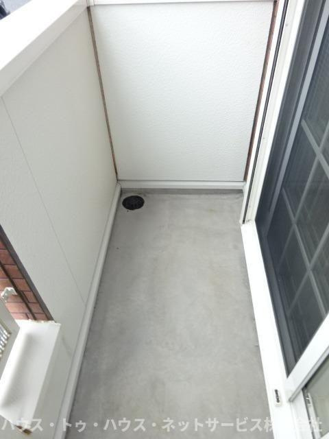 サン　ウッドのバルコニー