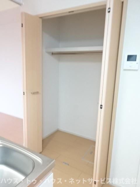 サン　ウッドの収納