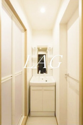 【洗面所】 | ベルガモット梅屋敷 | 独立洗面台です。