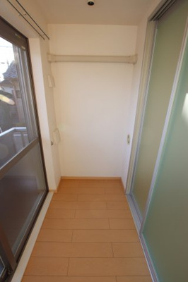 【バルコニー】 | アン | インナーバルコニー