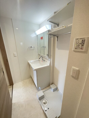 【洗面所】 | グランソレイユ