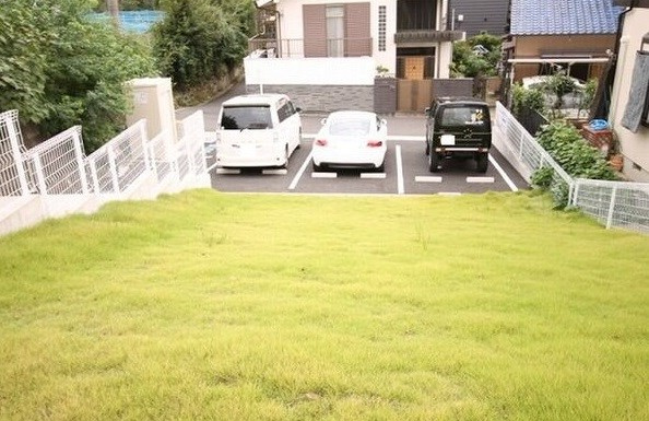 ＫＡＺＥＮＳＡの駐車場