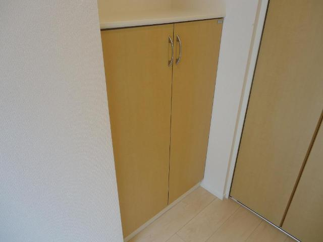 アレイ　ひまわりの収納|下駄箱