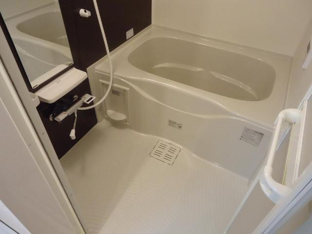 アレイ　ひまわりの浴室|バス