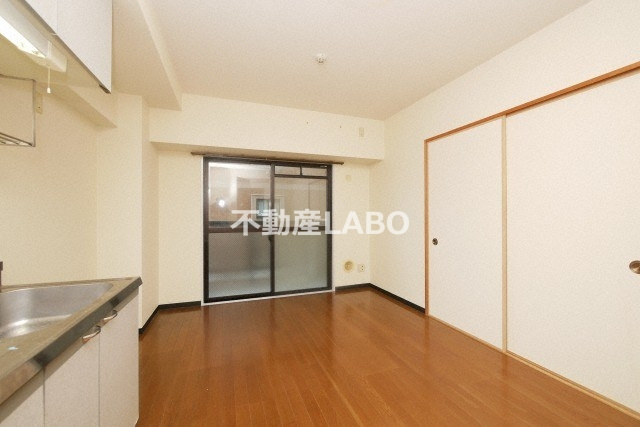 ルミノーゾスペランツァの居間・リビング