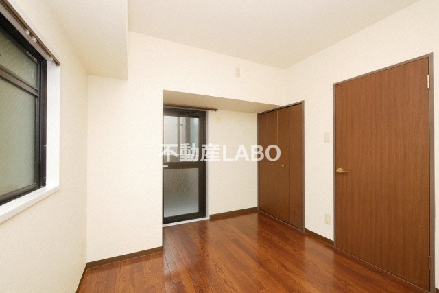 ルミノーゾスペランツァの洋室