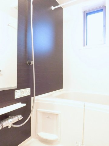 エスポワ・ルークスの浴室