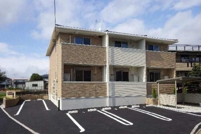 レイヤードの外観