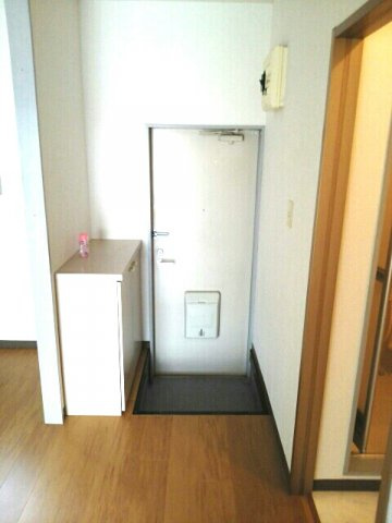 メゾンエトワールの玄関