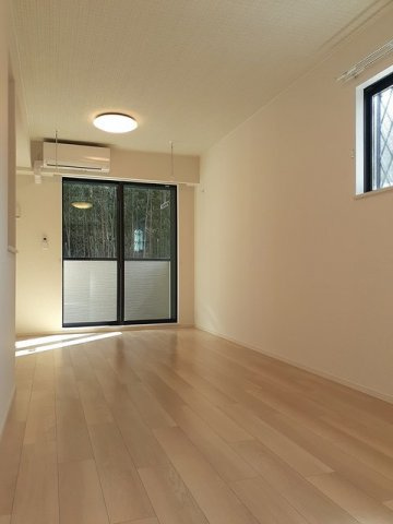 ブラン　ノワールの居間・リビング