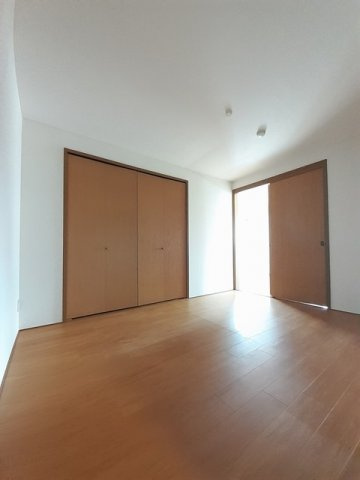 サニーパレスの洋室