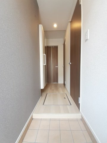 インノバール・メゾンの玄関