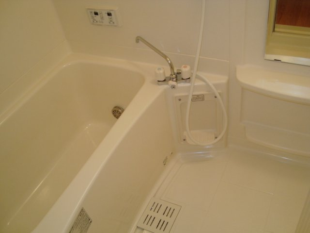 グリーンキャッスルⅤの浴室|バス