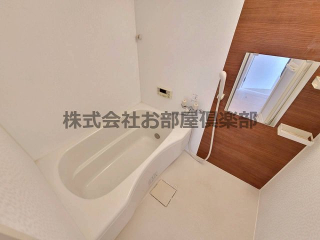 ヴィルヌーブ弐番館の浴室|お風呂で日々の疲れを落としましょう