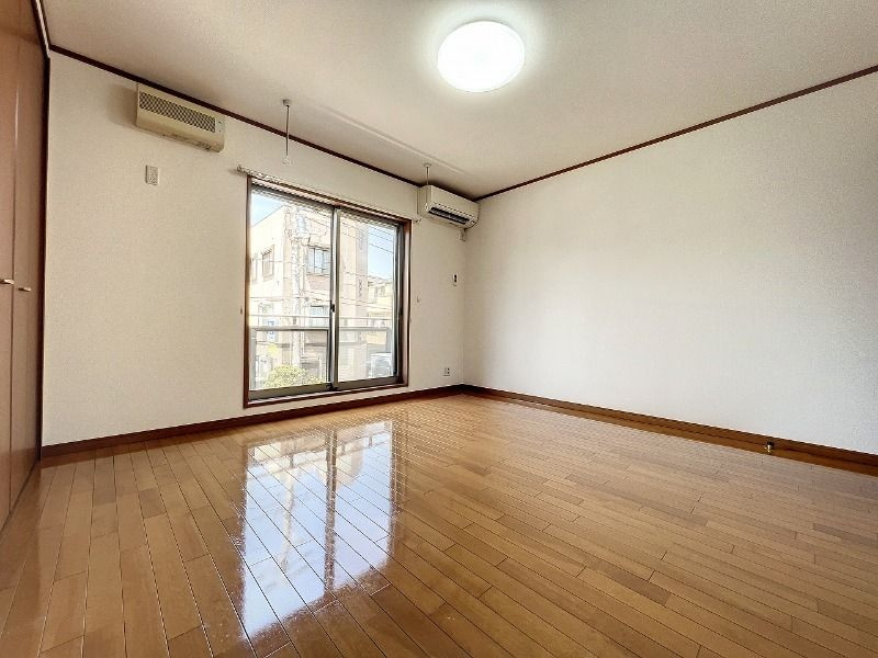 アガパンサスの居間・リビング