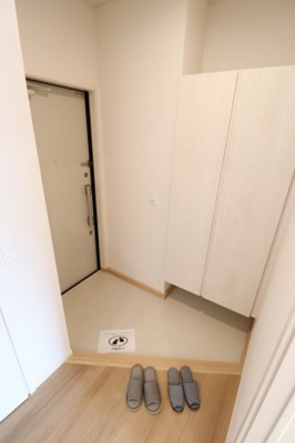 【玄関】 | エフ・なにわ