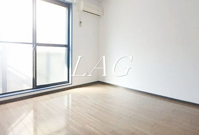 【居間・リビング】 | ＤＡＮＳＥＵＲ（ダンシ－ル）三佐香 | 洋室のお部屋です。