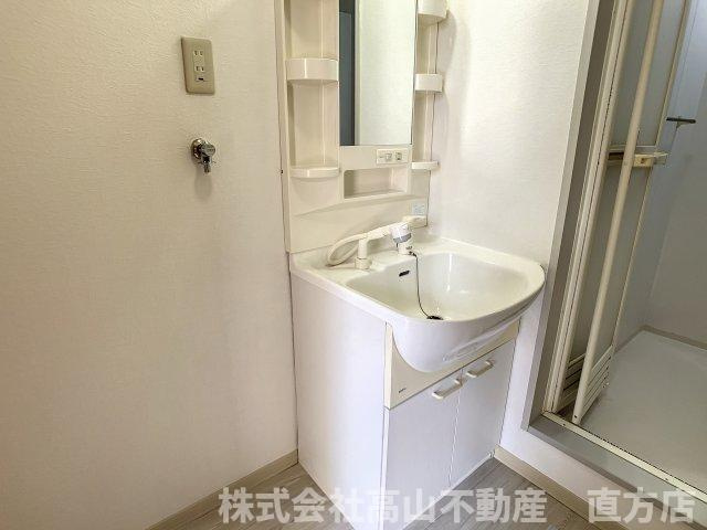 アーバンコーポ遠賀野D棟の洗面所