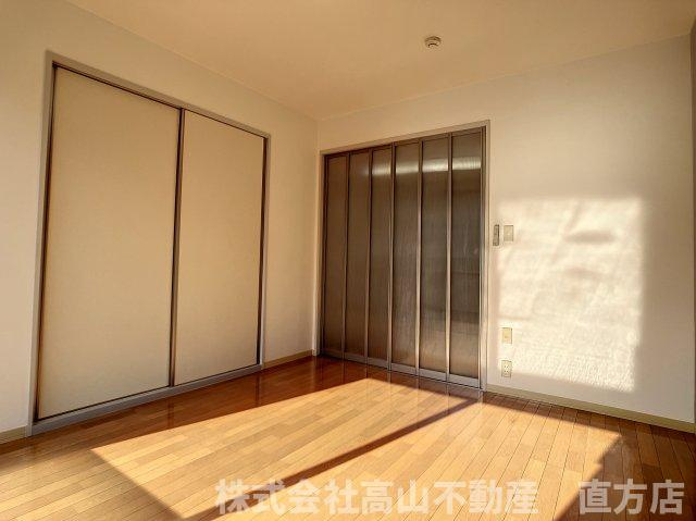 アーバンコーポ遠賀野D棟の居間・リビング