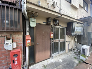 次屋2丁目文化のエントランス