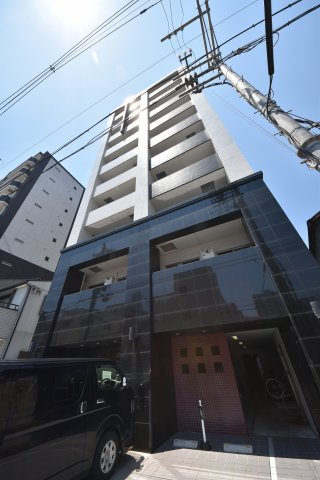 ラムール難波西の外観