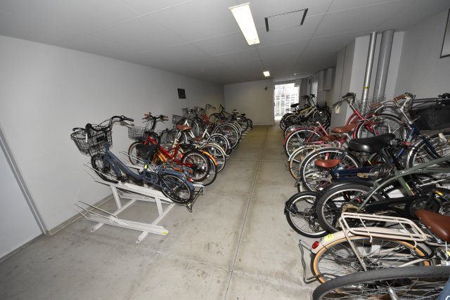 ラムール難波西