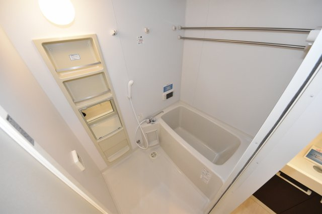 ラムール難波西の浴室|現状有姿