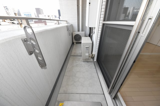 ラムール難波西のバルコニー|現状有姿