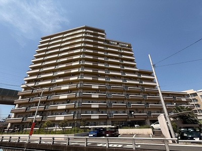 【外観】 | ガーデンコート簗瀬 | 建物外観　※2025年8月の写真