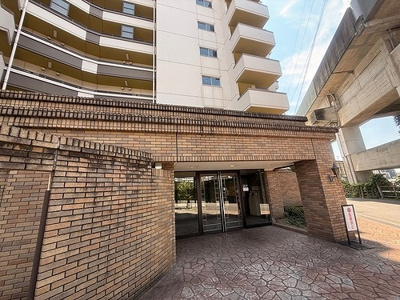 【エントランス】 | ガーデンコート簗瀬 | エントランス　※2025年8月の写真