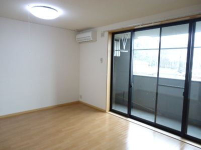 【居間・リビング】 | メゾン・ド・ネイジュⅡ | リビング