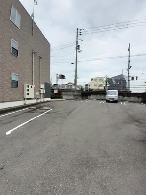 【駐車場】 | プリート・アプローズ | 駐車場完備です