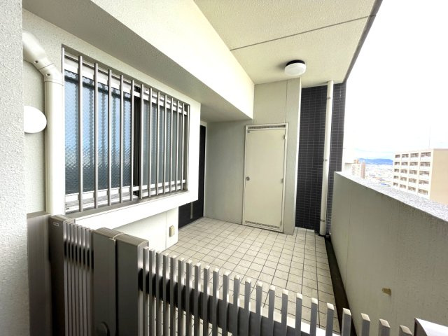 アウルステージ問屋町のその他|玄関前にゆとりのあるスペースがあります。