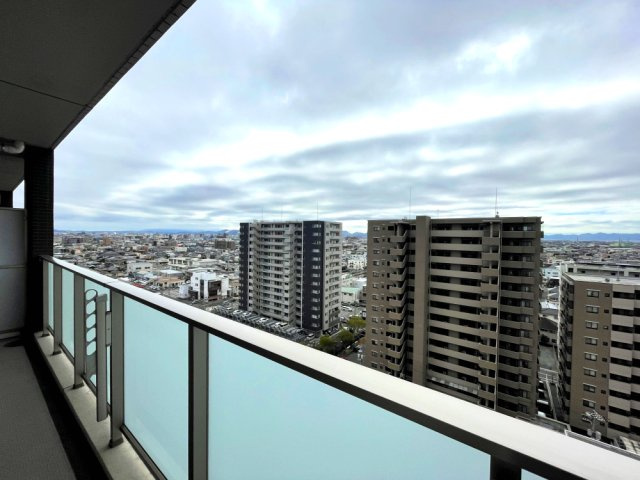 アウルステージ問屋町の展望|13階ならではの、開放感あふれる眺望です。