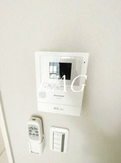 【セキュリティ】 | ノーブルヴィレッジ元橋本 | モニター付きインターフォンです。