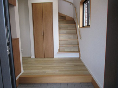 【玄関】 | 山手三丁目22番15号（B-12）