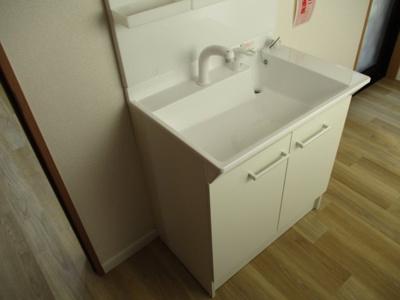 【独立洗面台】 | 山手三丁目22番15号（B-12）