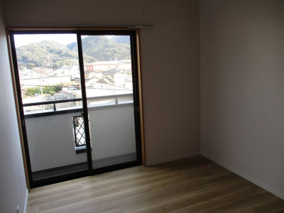 【洋室】 | 山手三丁目22番15号（B-12）