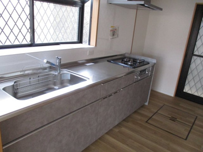 【キッチン】 | 山手三丁目22番15号（B-12）