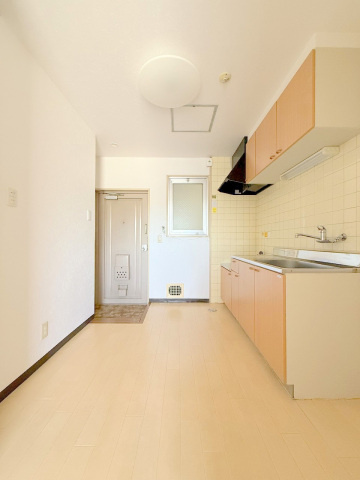 メルポート出汐の居間・リビング