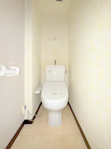 メルポート出汐のトイレ|落ち着いた色調のトイレです