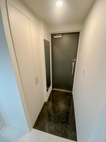 リブレスト篠崎の玄関