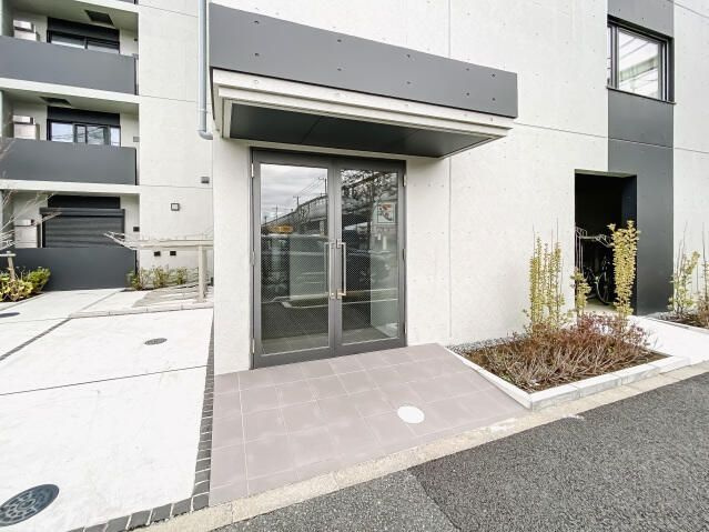 リブレスト篠崎のエントランス