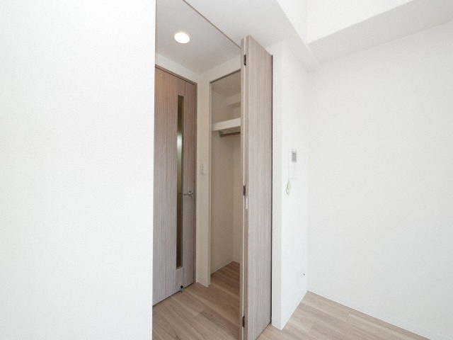 大阪市西淀川区柏里２丁目の賃貸マンションの収納