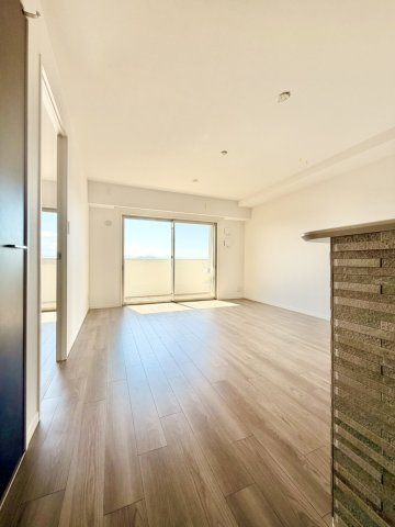 アルファステイツ久居駅の居間・リビング