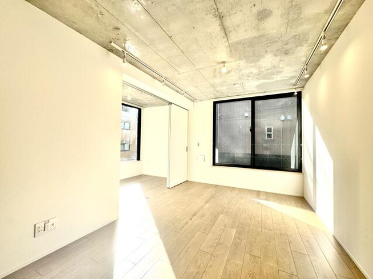 【居間・リビング】