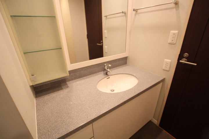 【独立洗面台】